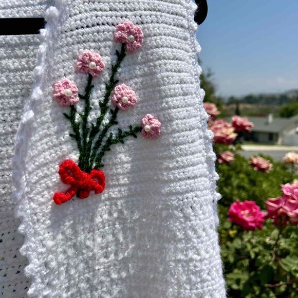 Vintage Crochet Knit Vest Floral Embroidery White Pink Womens OS - Picture 2 of 7